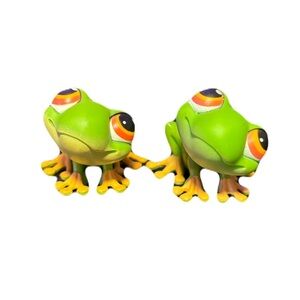 2004 Hasbro Littlest Pet Shop #264 Frog Figurines